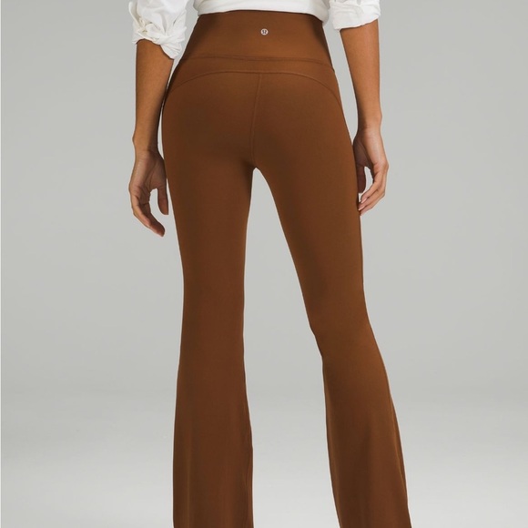 Lululemon’s Groove SHR Flared Pant *Nulu - Picture 3 of 6